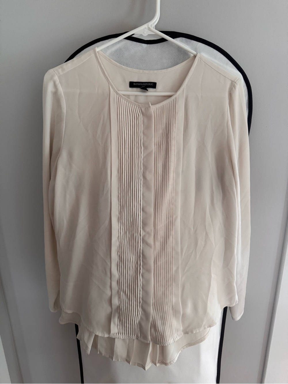 Banana Republic Ivory Pintuck Front Blouse